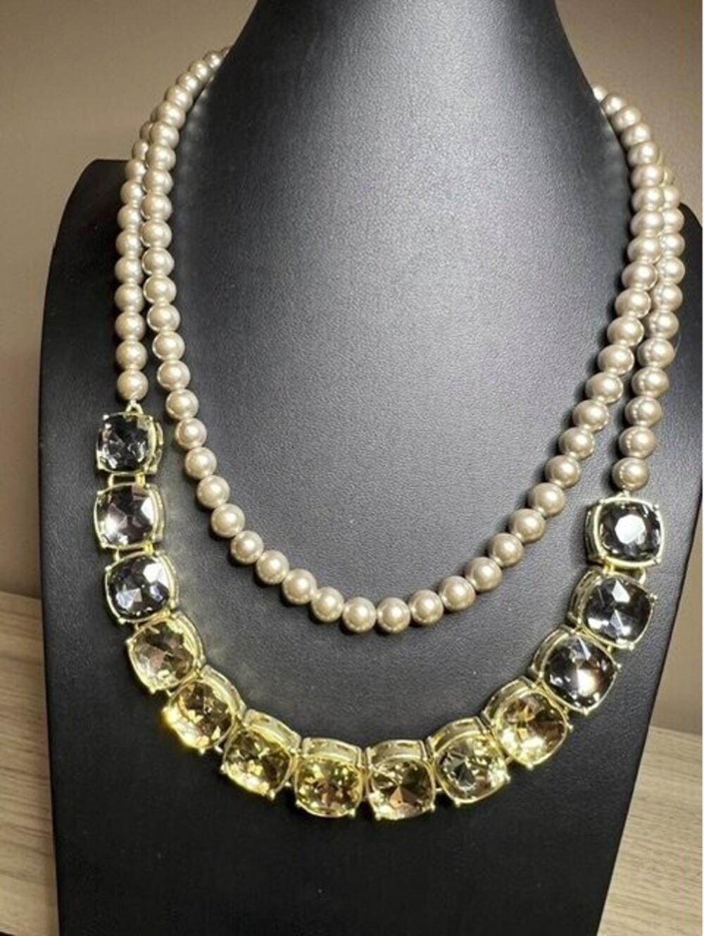 B7412 Talbots Double Strand Faux Pearl Faceted Stone Statement Necklace 18-20"
